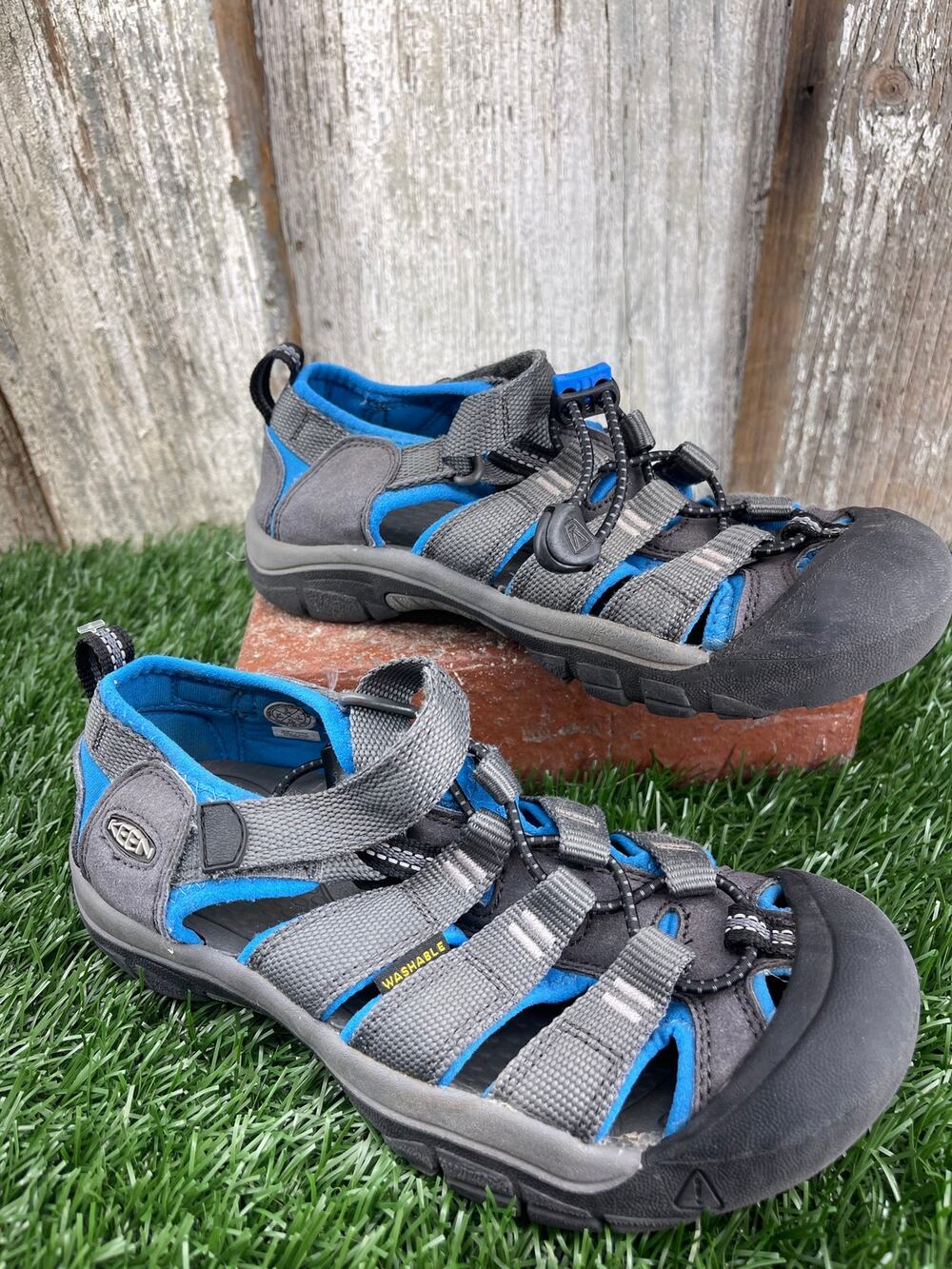 KEEN Newport H2O Water Sandals Shoes Blue Kids Youth 2
